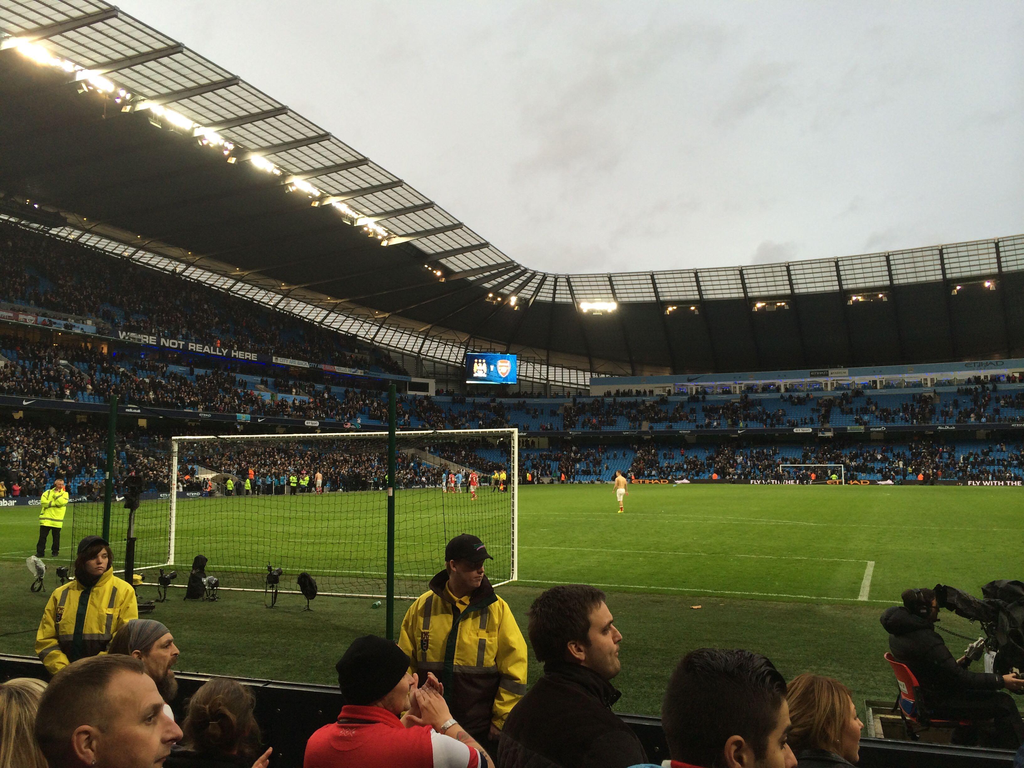 但他们在足 但他们在足